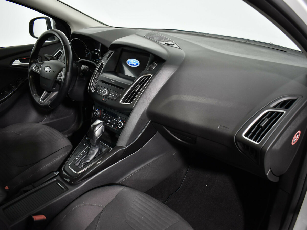 Ford Focus 2017 года с пробегом. Фото: #9