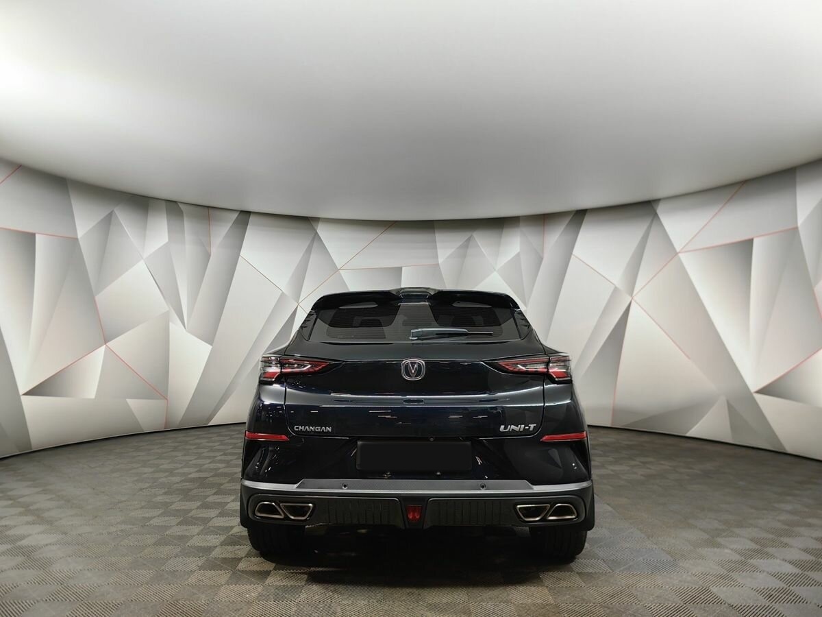 Changan UNI-T 2024 года с пробегом. Фото: #7
