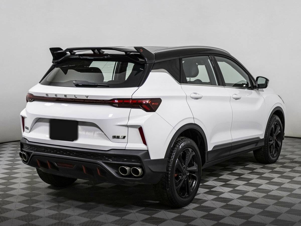 Geely Coolray 2023 года с пробегом. Фото: #4