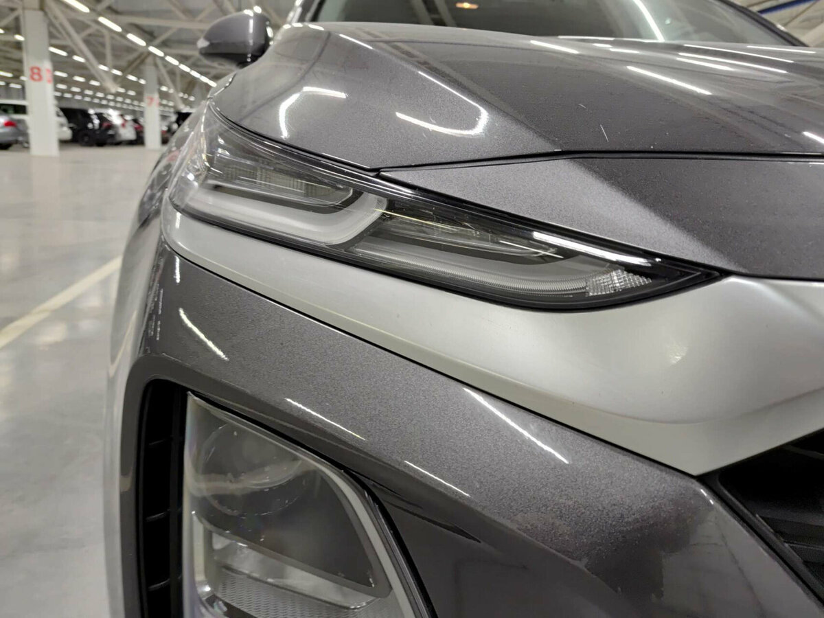 Hyundai Santa Fe 2019 года с пробегом. Фото: #16