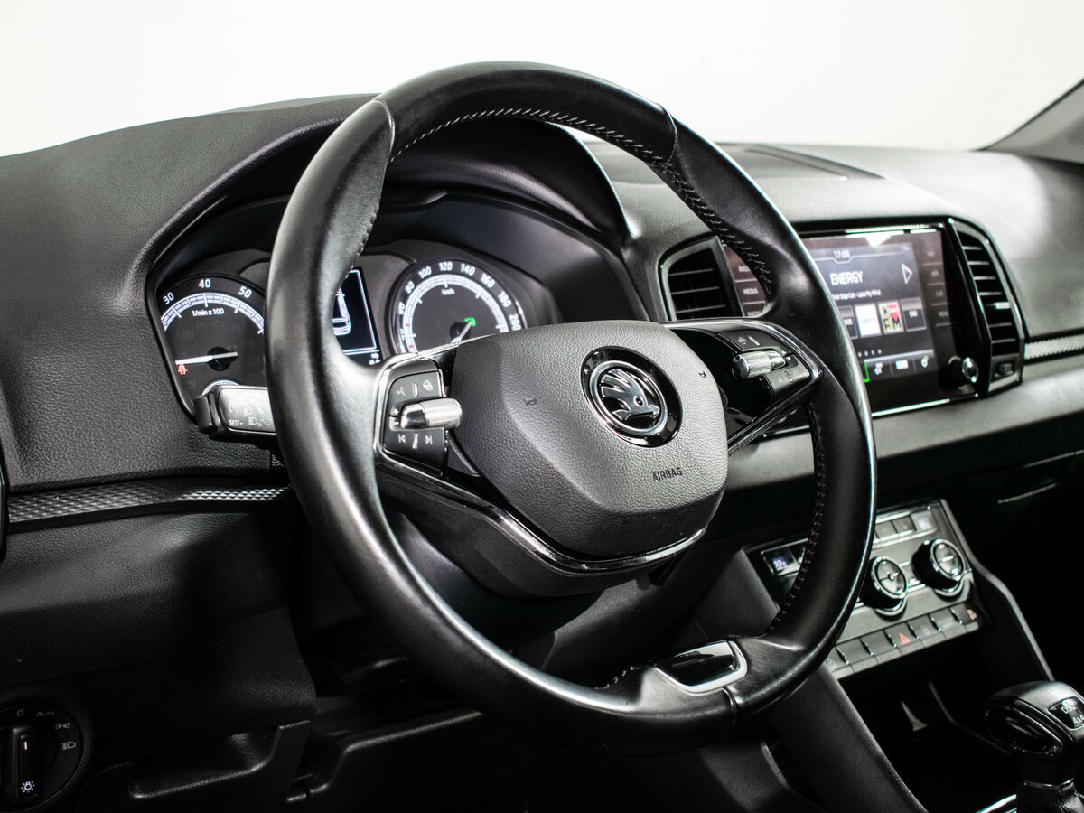 Б/У Шкода Карок 2021 года. Фото: #9