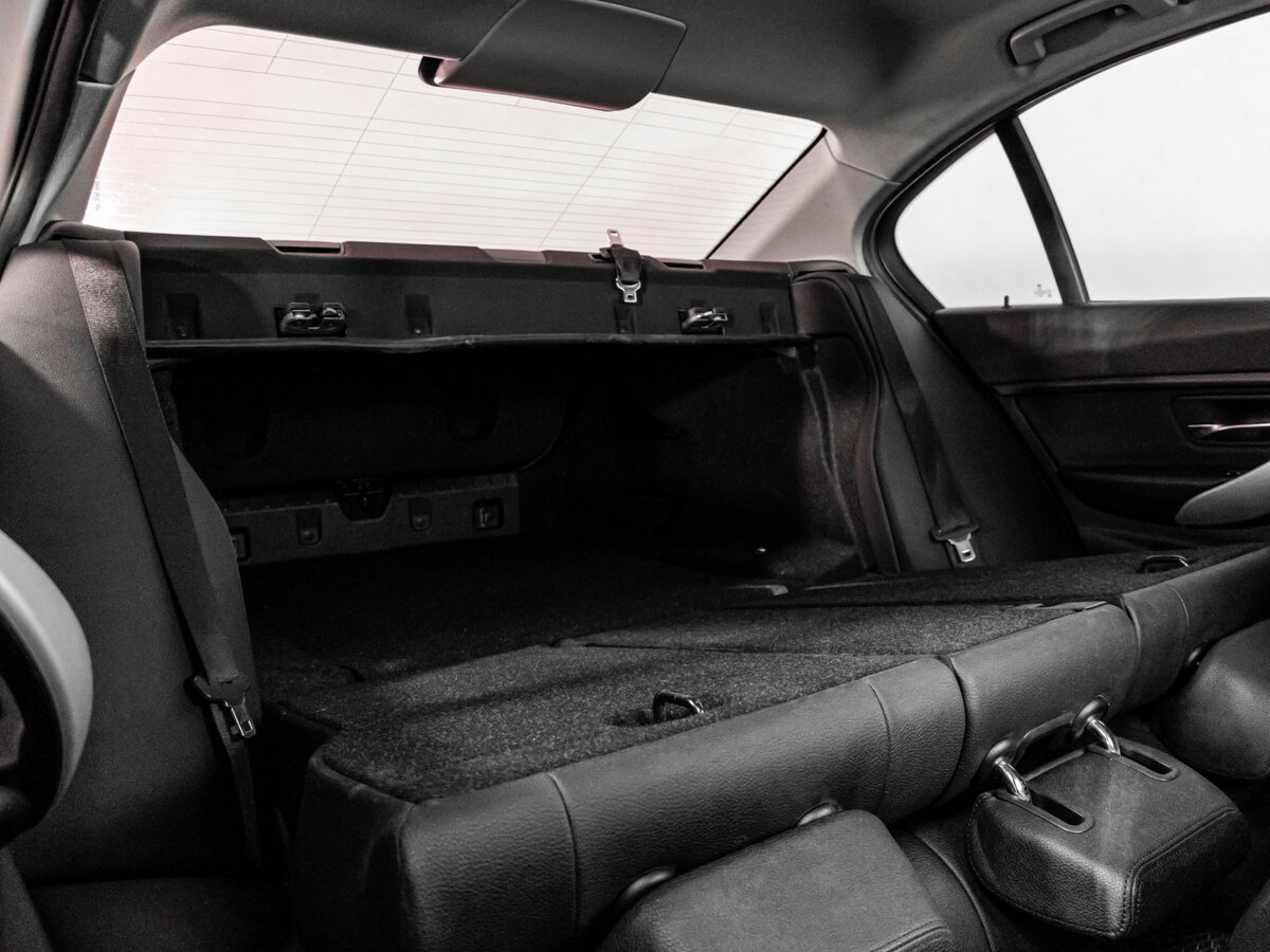 BMW 3 серии 2016 года с пробегом. Фото: #22