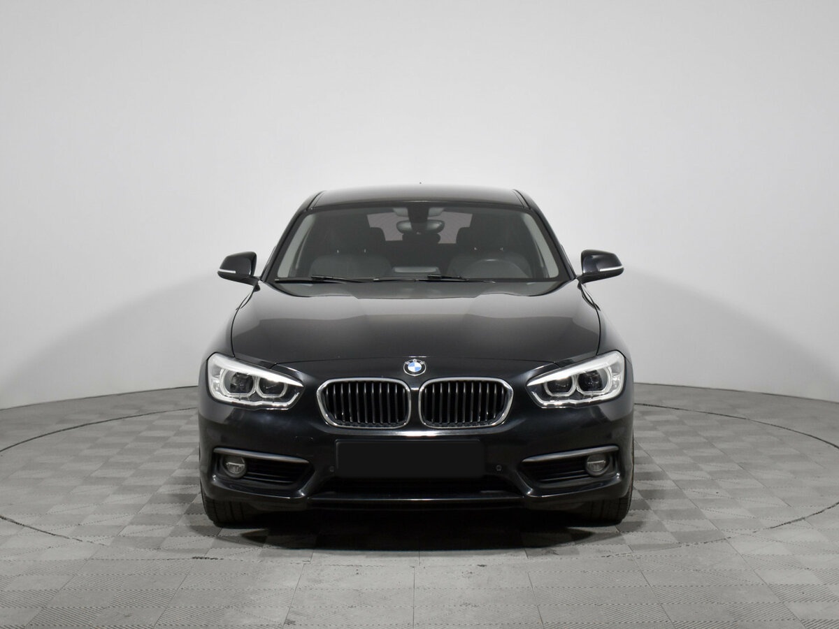 BMW 1 серии 2017 года с пробегом. Фото: #1