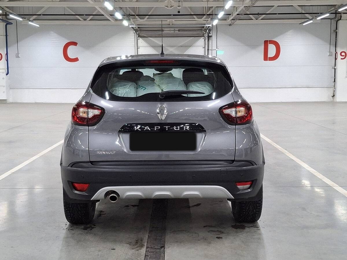 Renault Kaptur 2018 года с пробегом. Фото: #5