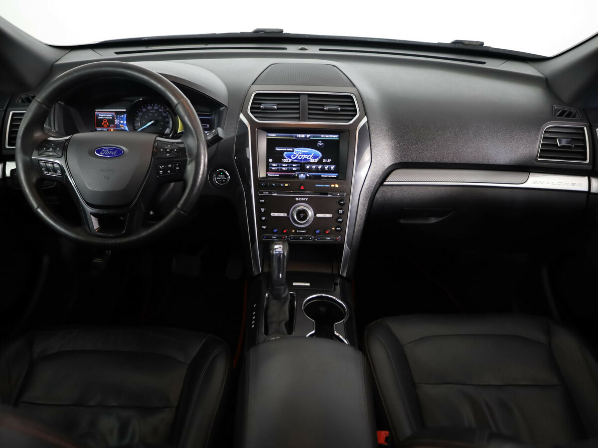 Ford Explorer 2015 года с пробегом. Фото: #8