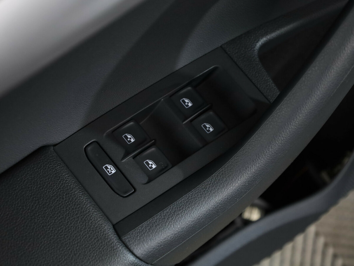 Б/У Шкода Октавия 2019 года. Фото: #19