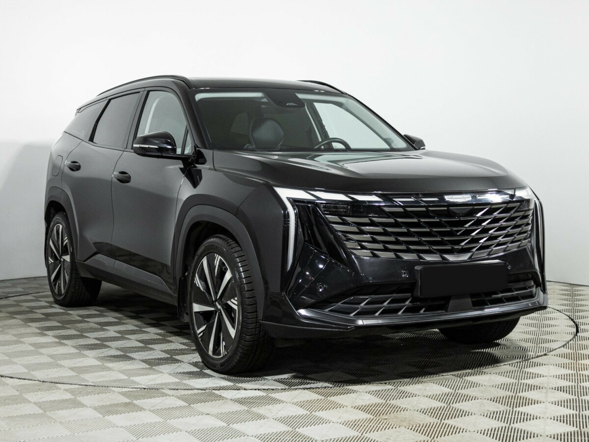 Geely Atlas 2024 года с пробегом. Фото: #2