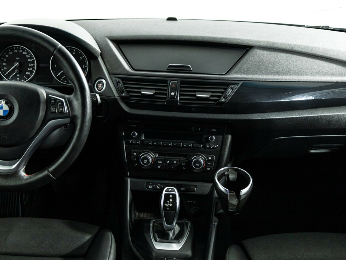 BMW X1 2013 года с пробегом. Фото: #13