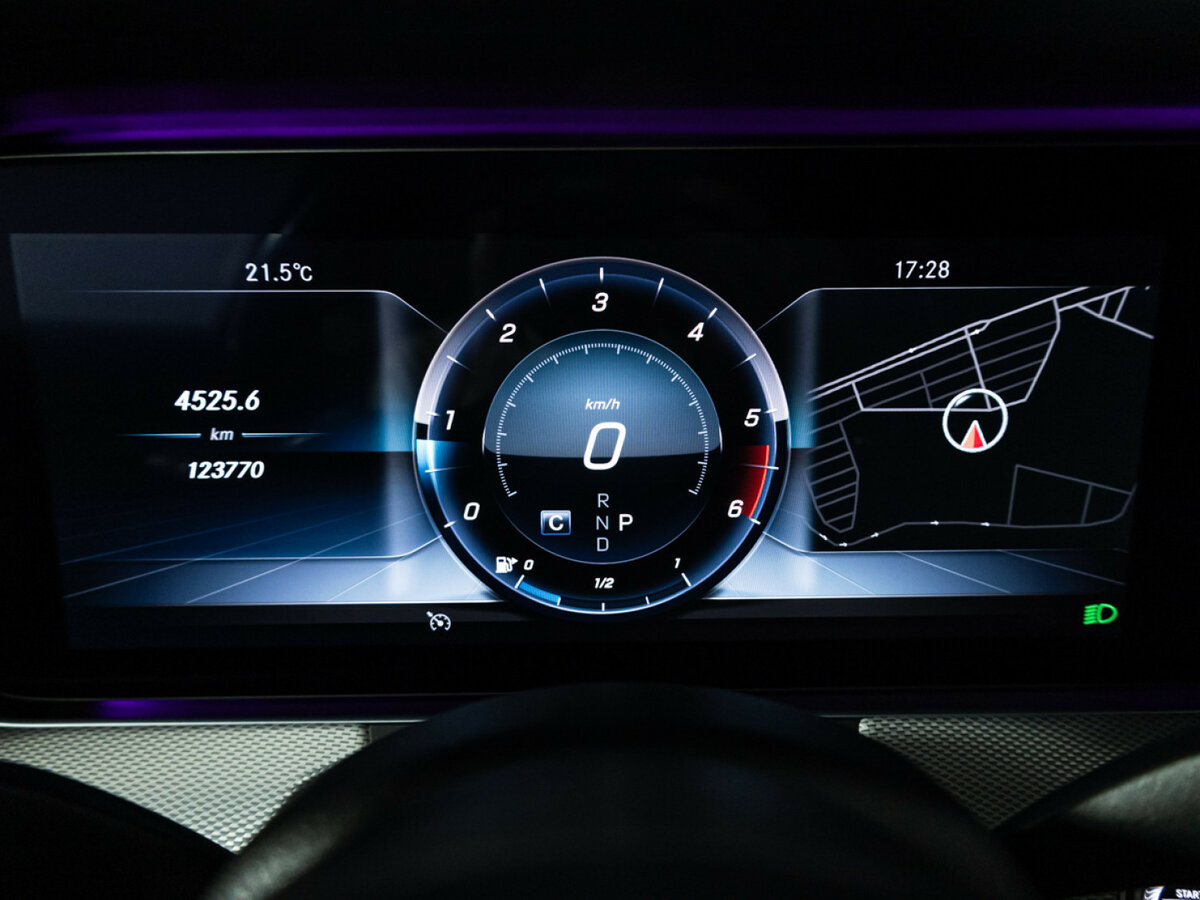 Mercedes-Benz E-Класс 2019 года с пробегом. Фото: #11