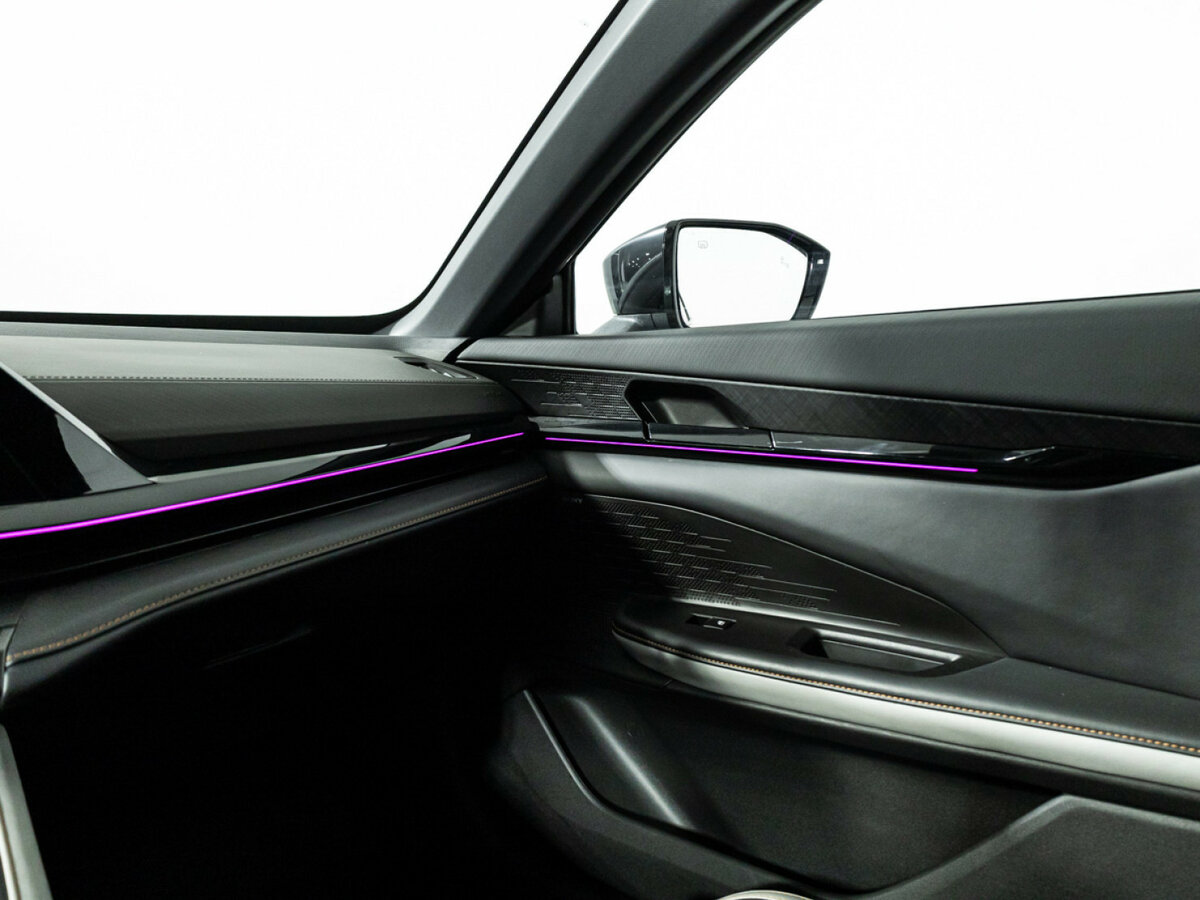 Changan UNI-V 2024 года с пробегом. Фото: #17