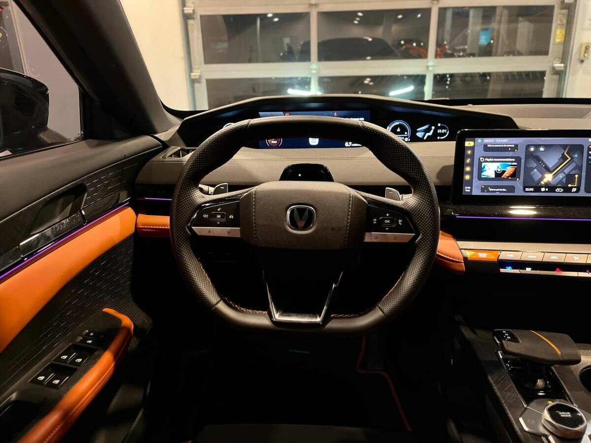 Changan UNI-V 2023 года с пробегом. Фото: #8