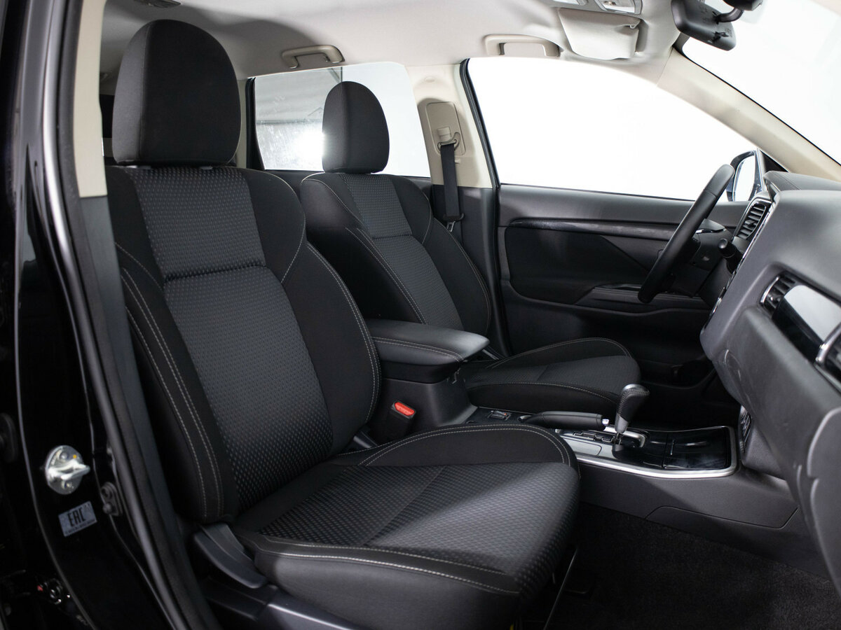 Mitsubishi Outlander 2019 года с пробегом. Фото: #15