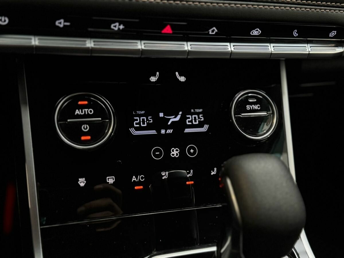 Chery Tiggo 8 2020 года с пробегом. Фото: #20