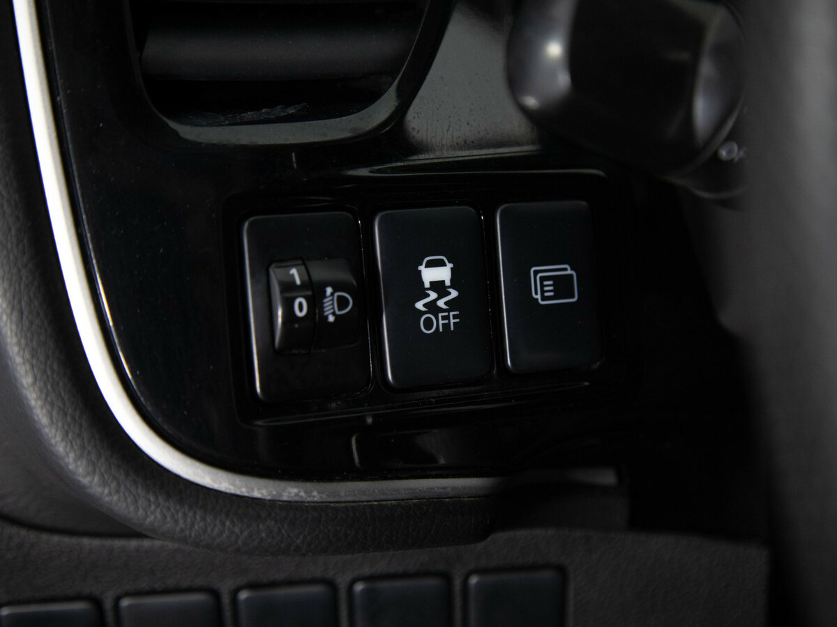 Б/У Митсубиши Оутлэндер 2013 года. Фото: #13