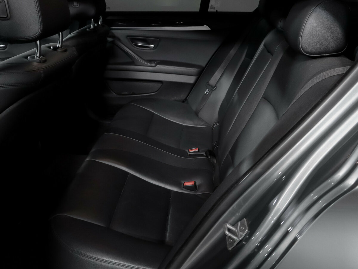 BMW 5 серии 2013 года с пробегом. Фото: #9