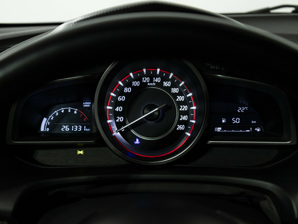 Б/У Мазда 3 2014 года. Фото: #11