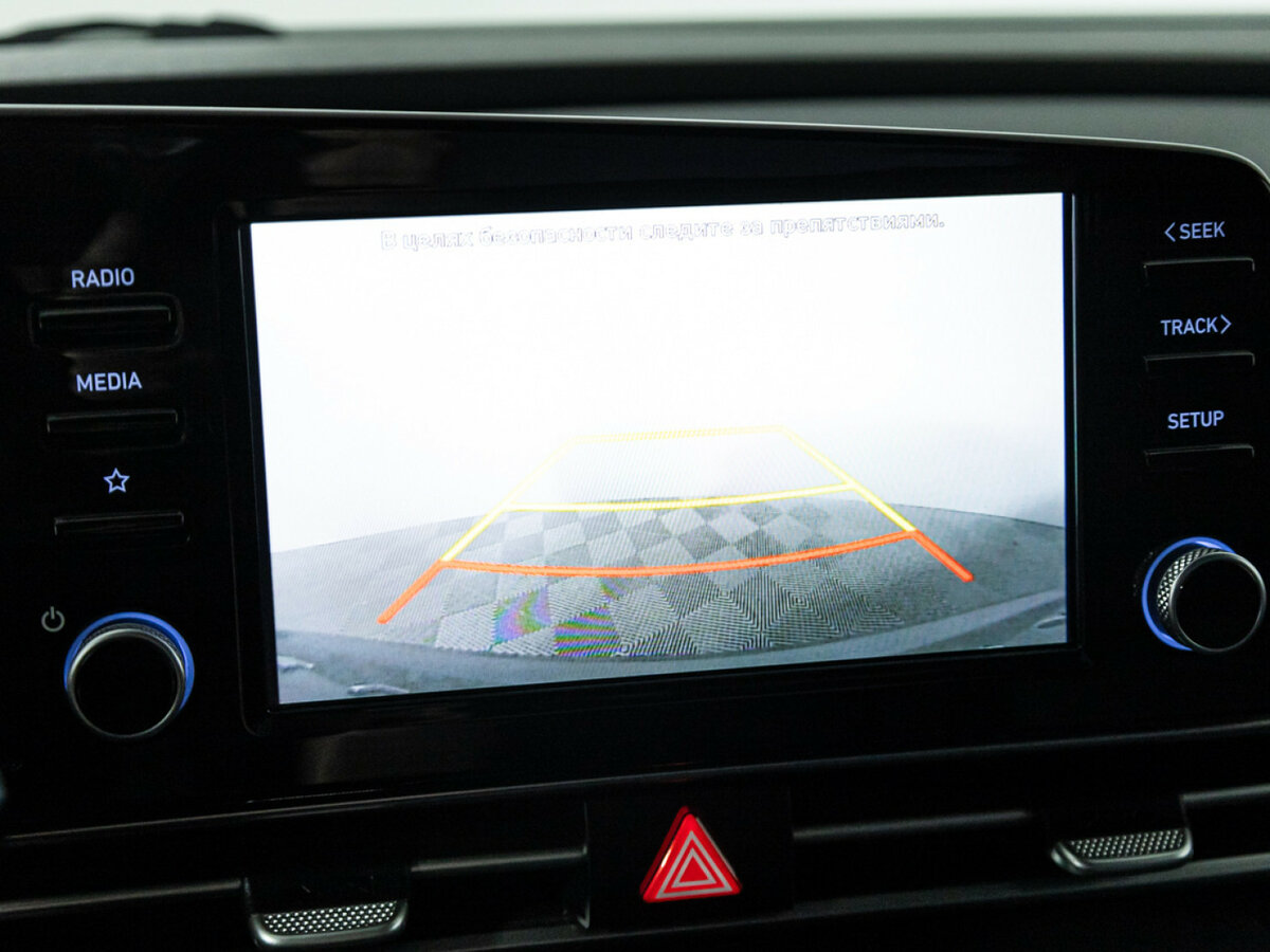 Hyundai Elantra 2022 года с пробегом. Фото: #13