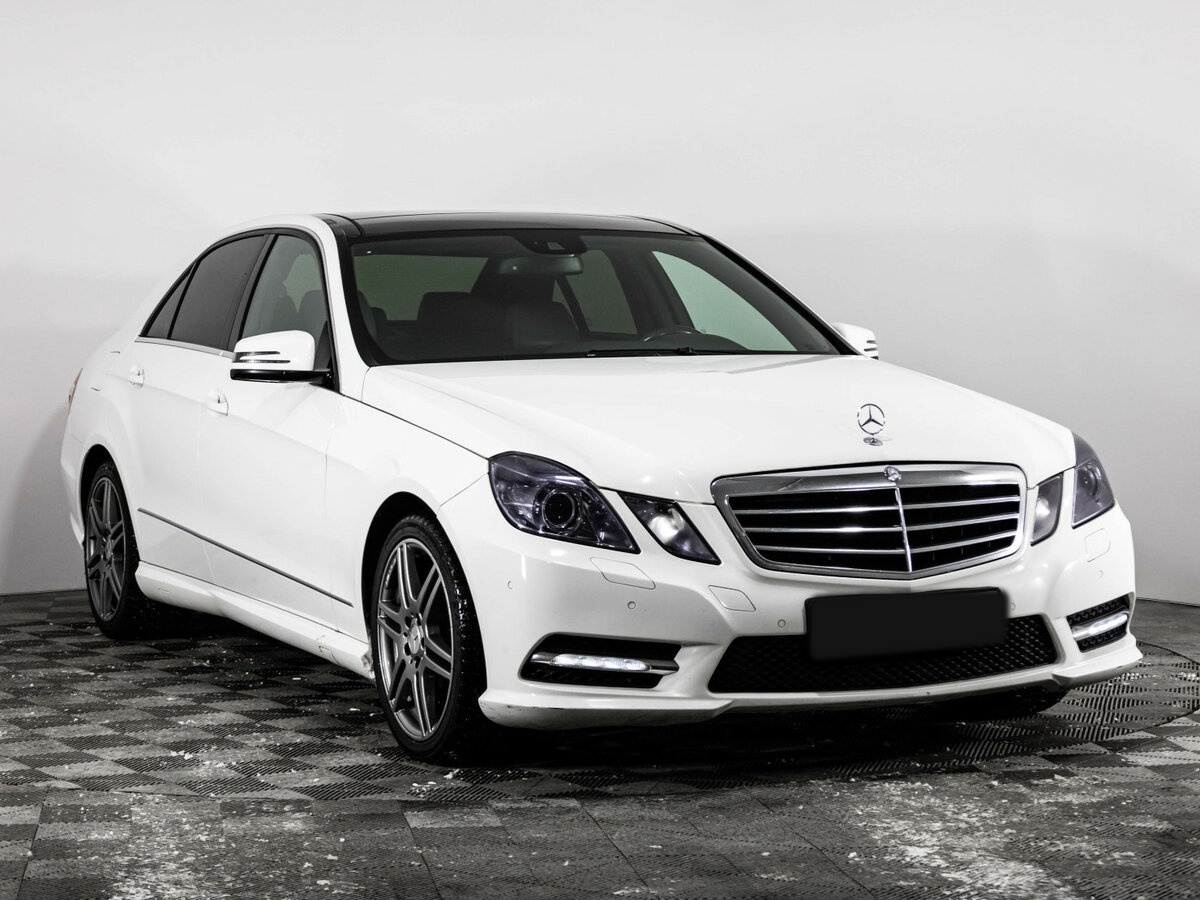 Mercedes-Benz E-Класс 2012 года с пробегом. Фото: #2