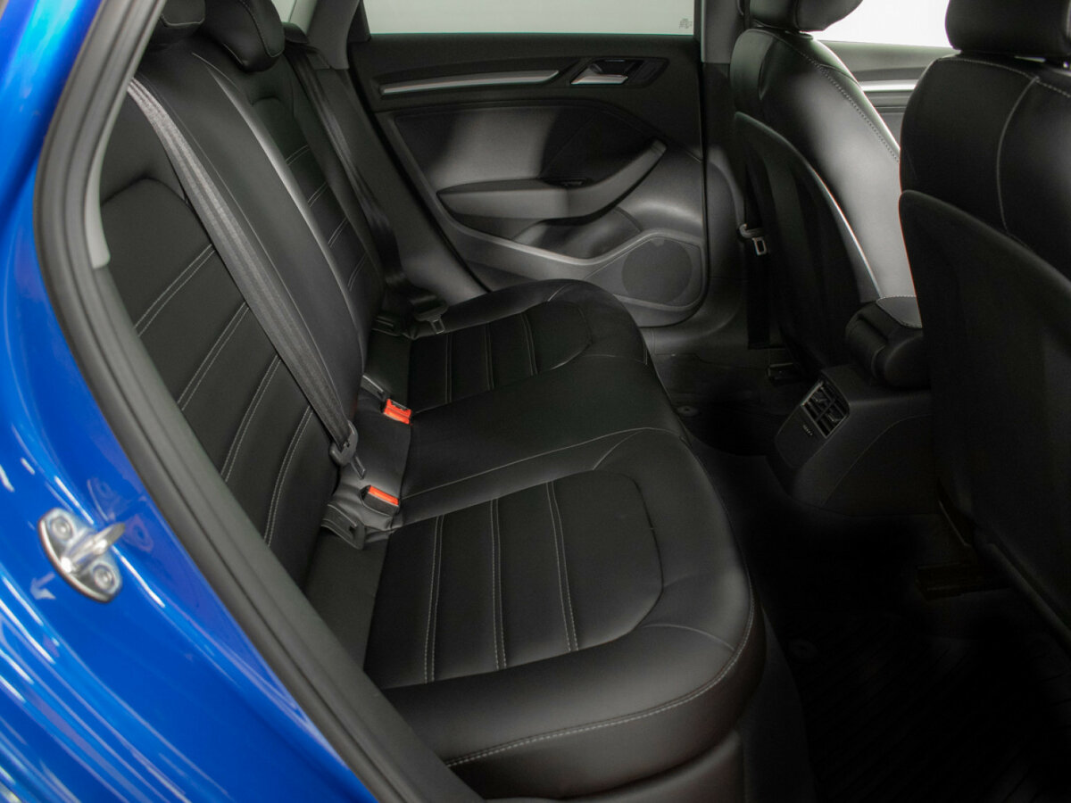 Audi A3 2019 года с пробегом. Фото: #7