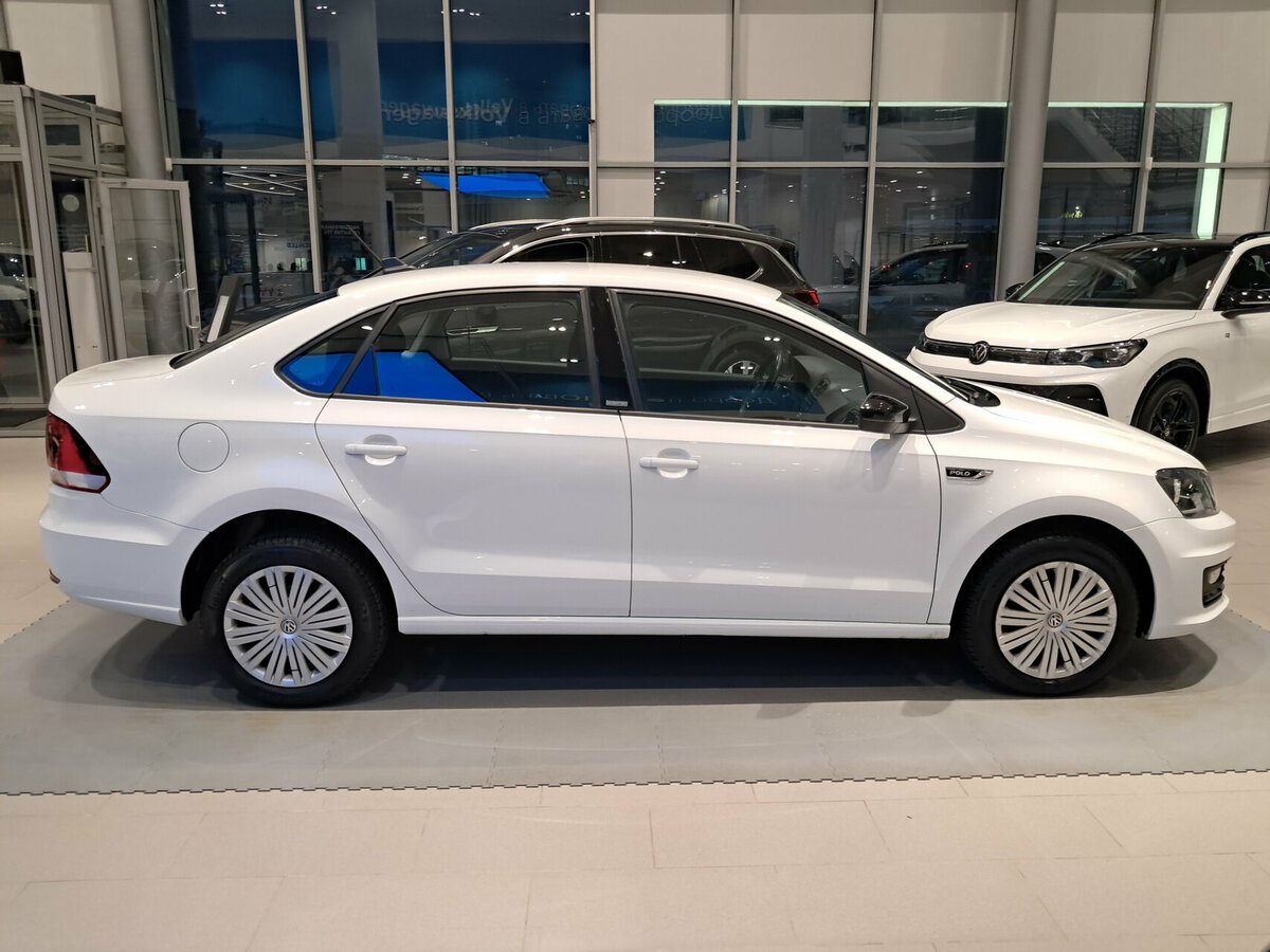 Volkswagen Polo 2017 года с пробегом. Фото: #3