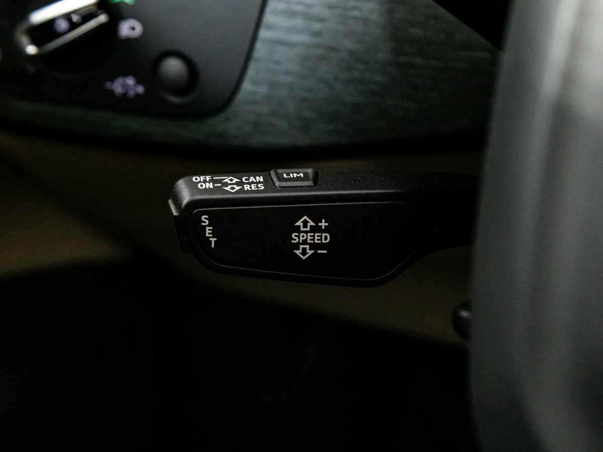 Audi A4 2017 года с пробегом. Фото: #16