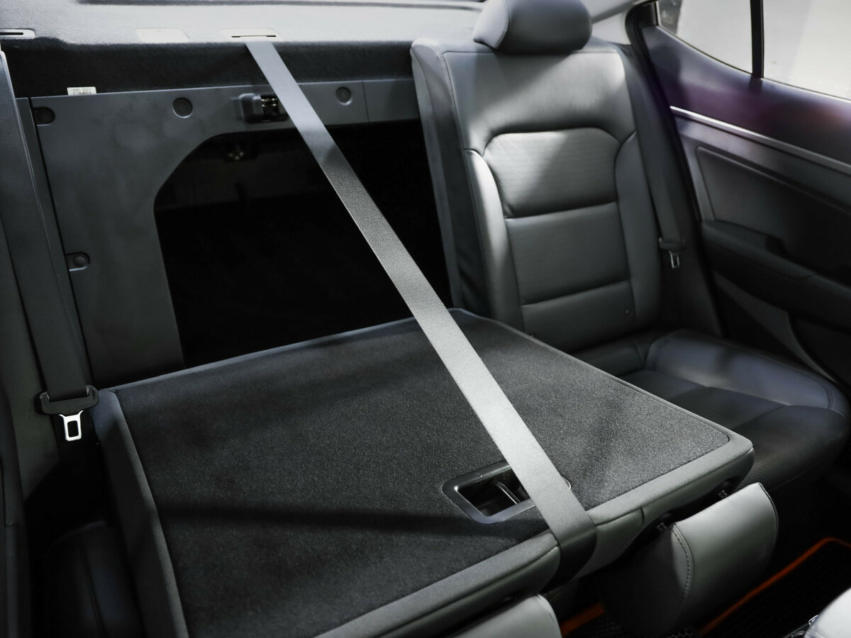 Hyundai Elantra 2016 года с пробегом. Фото: #21