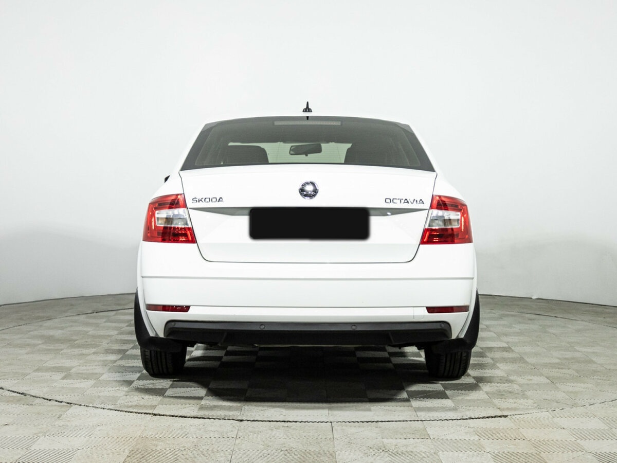 Skoda Octavia 2018 года с пробегом. Фото: #4