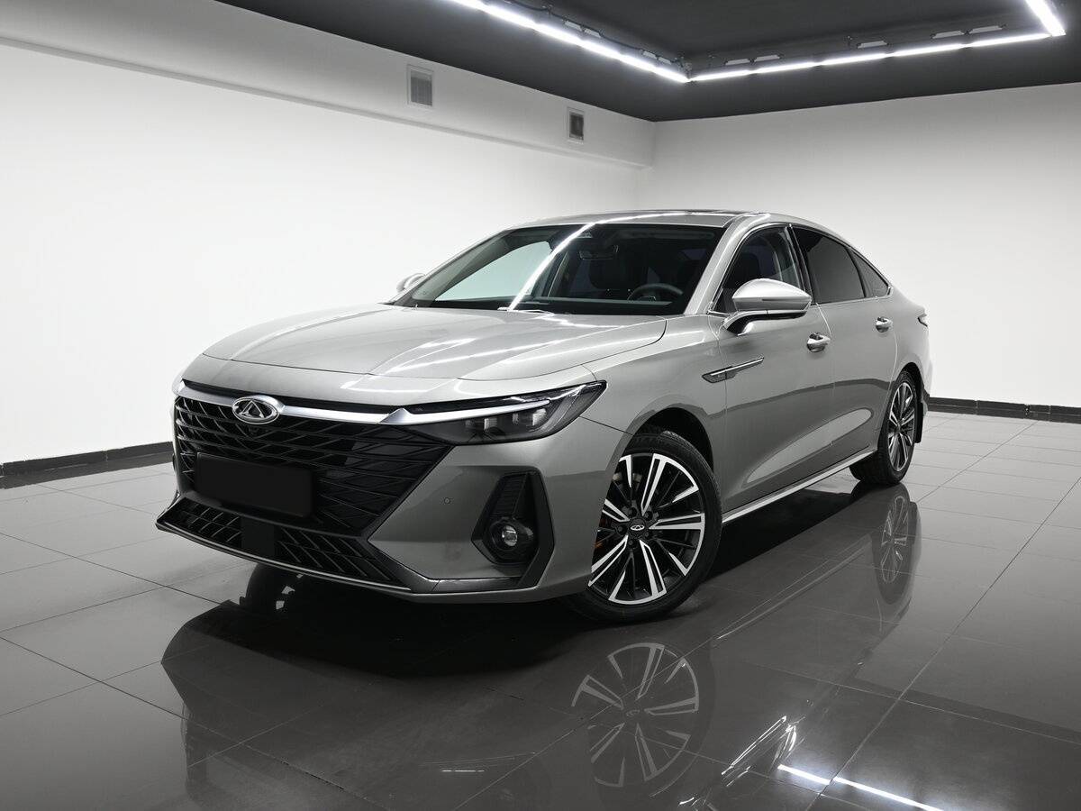 Chery Arrizo 8